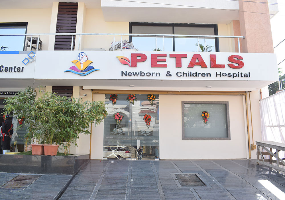 Petals Newborn and Children Hospital, Raipur