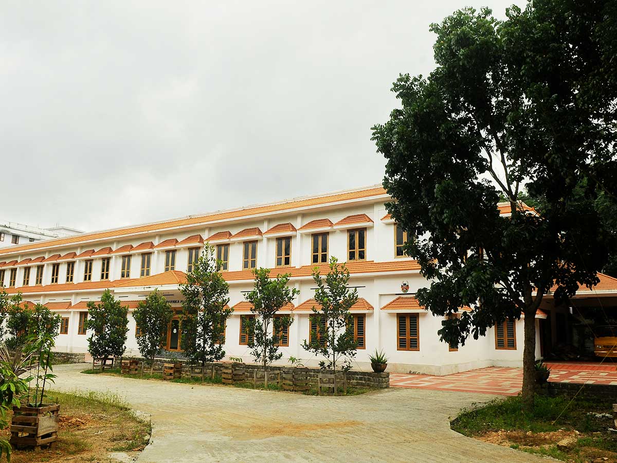 Sree Mookambika Institute of Dental Sciences, Kanyakumari