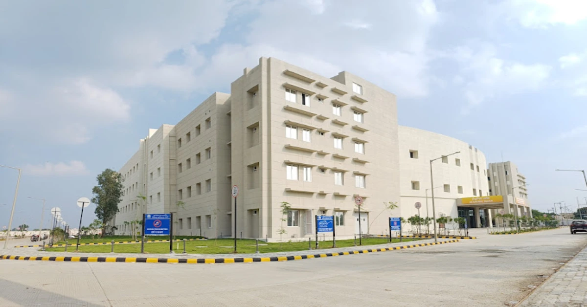 Sunderlal Patwa Government Medical College, Mandsure